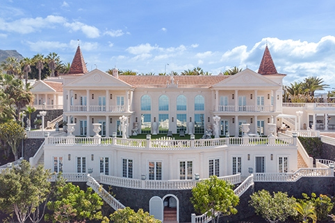 Properties in Tenerife Clear Blue Skies