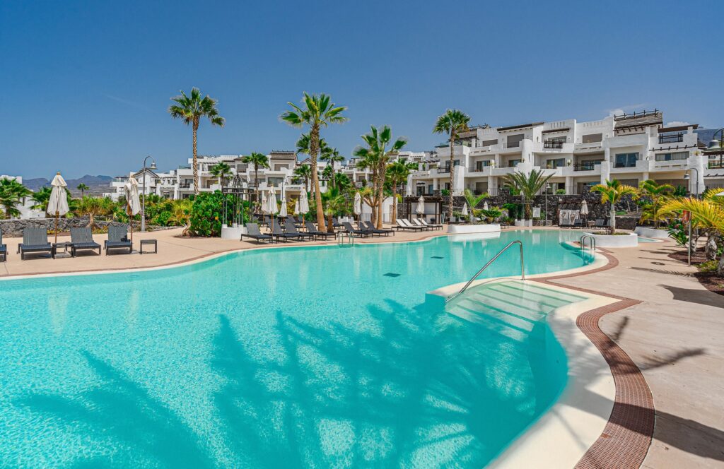 Luxurious Golf Garden Apartment on Abama Golf