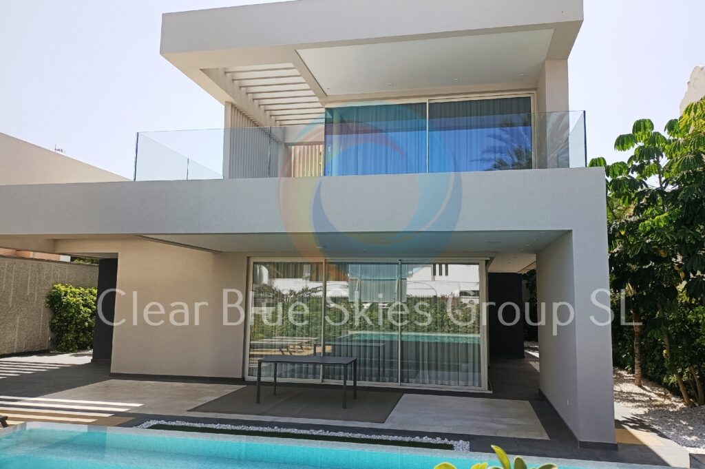 Brand New Villa with Great Architectural Design