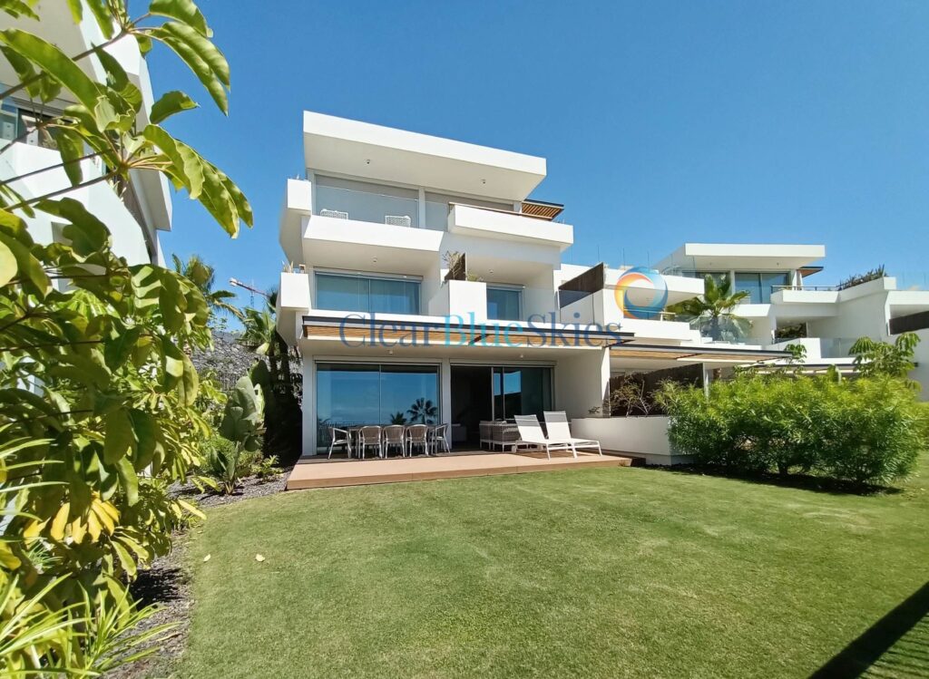 Luxury Three Bedroom Duplex in Prestigious Golf Resort