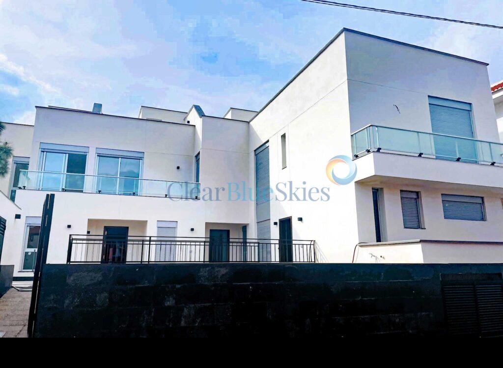New Development of 3 Bedroom Townhouses in Quiet Area