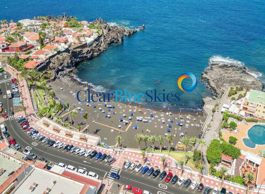 Beautiful One Bedroom Apartment in Seafront Complex