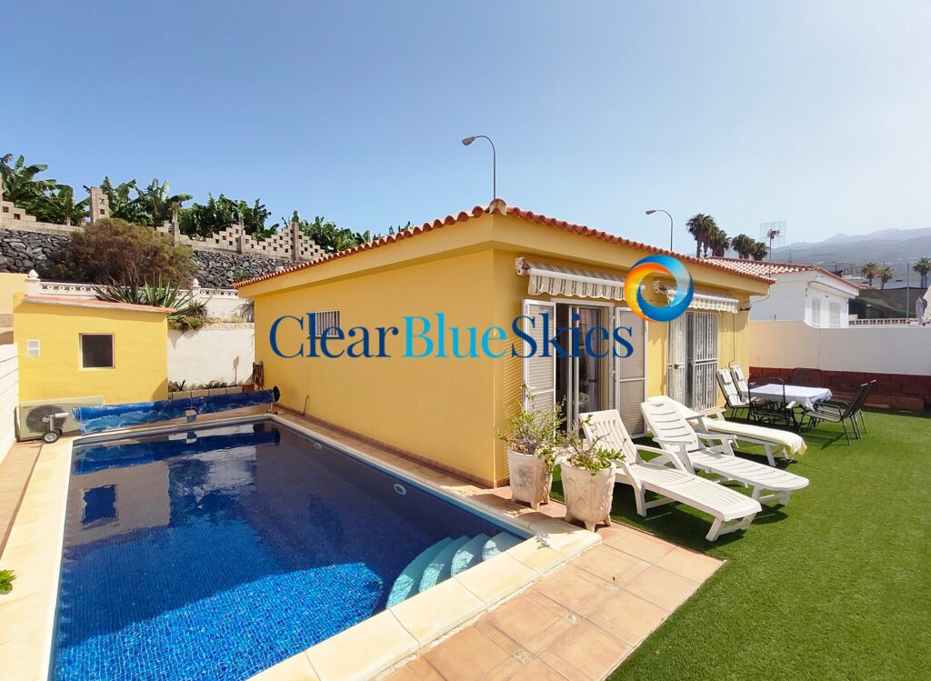 Three Bedroom Bungalow with Private Pool