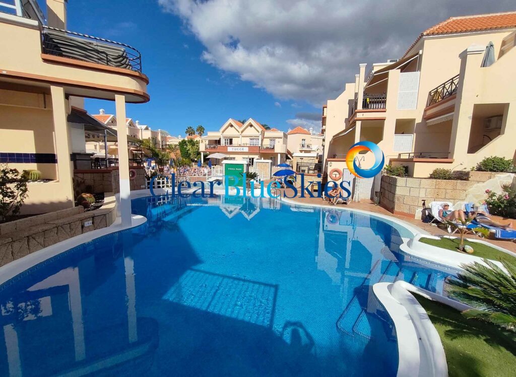Wonderful One Bedroom Apartment in Popular Complex Close to the Beach