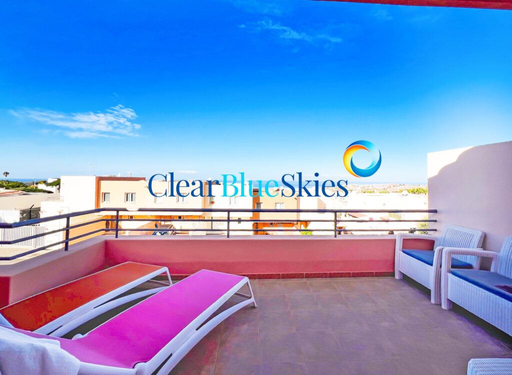 Three Bedroom Townhouse is a Desirable Area