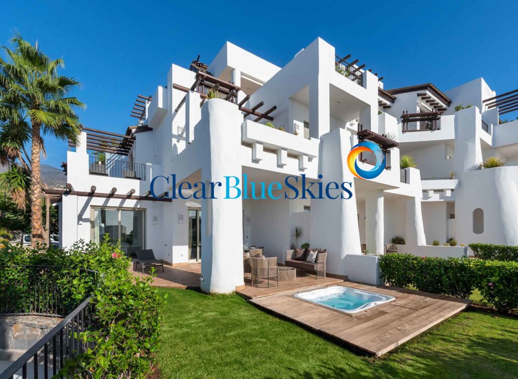 Stunning Luxury Garden Apartment in Unique Resort