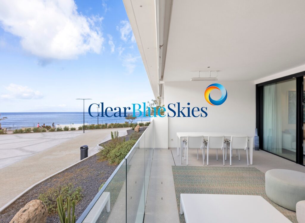 Amazing First-line Apartment with Sea View in Palm Mar