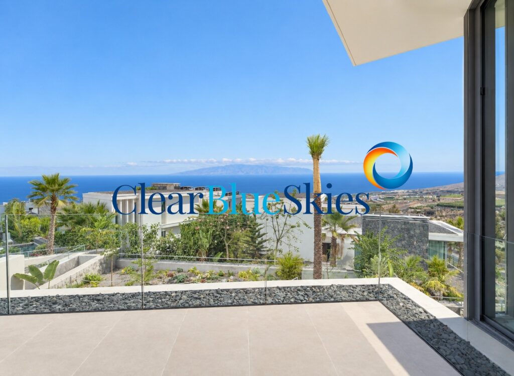 Brand New Detached Villa In Prestigious Resort