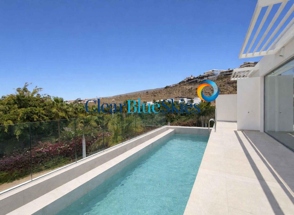 Brand New Contemporary Luxury Villa in Prime Location