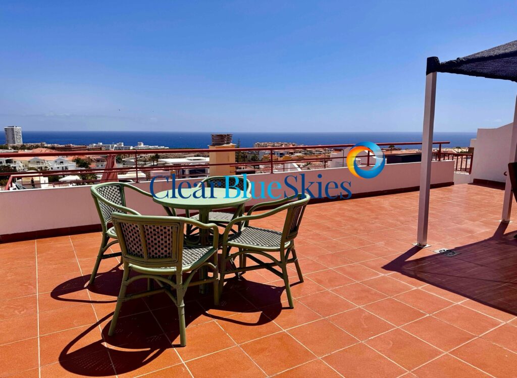 Ideally Located Two Bedroom Apartment with Private Roof Terrace