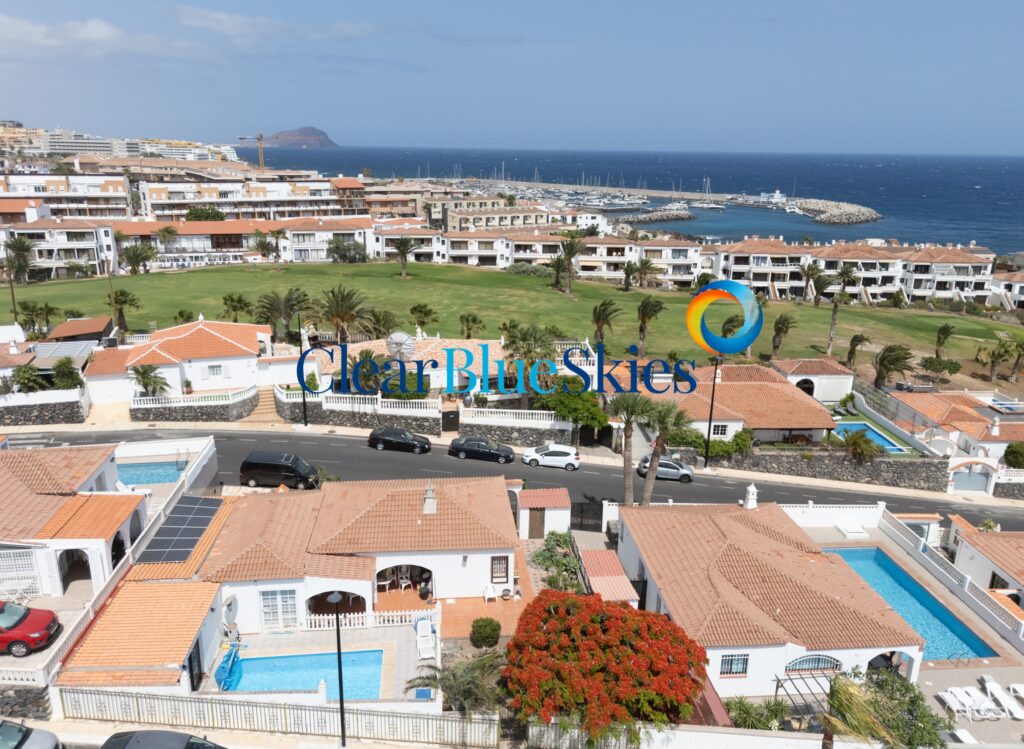 Very Attractive Villa on a Popular Golf Resort