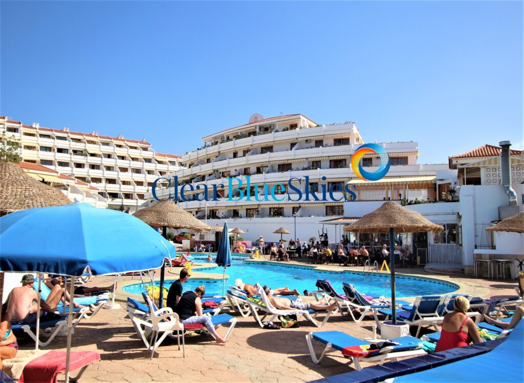 Lovely Air-Conditioned One Bedroom Apartment in a Popular Complex