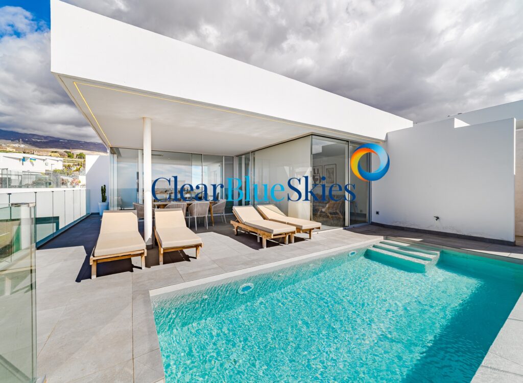 Luxury Three Bedroom Villa with Private Pool