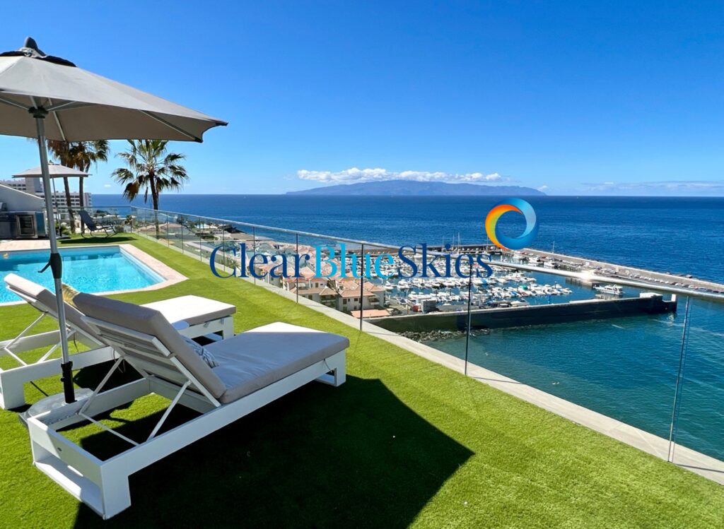 Enviable Front Line Villa with Unsurpassable Sea Views